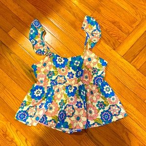 Hippie flower top
